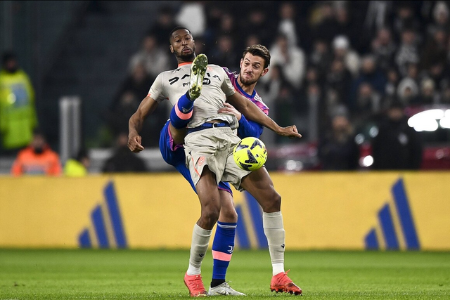 万博网页版登陆界面-佩斯卡拉主教练